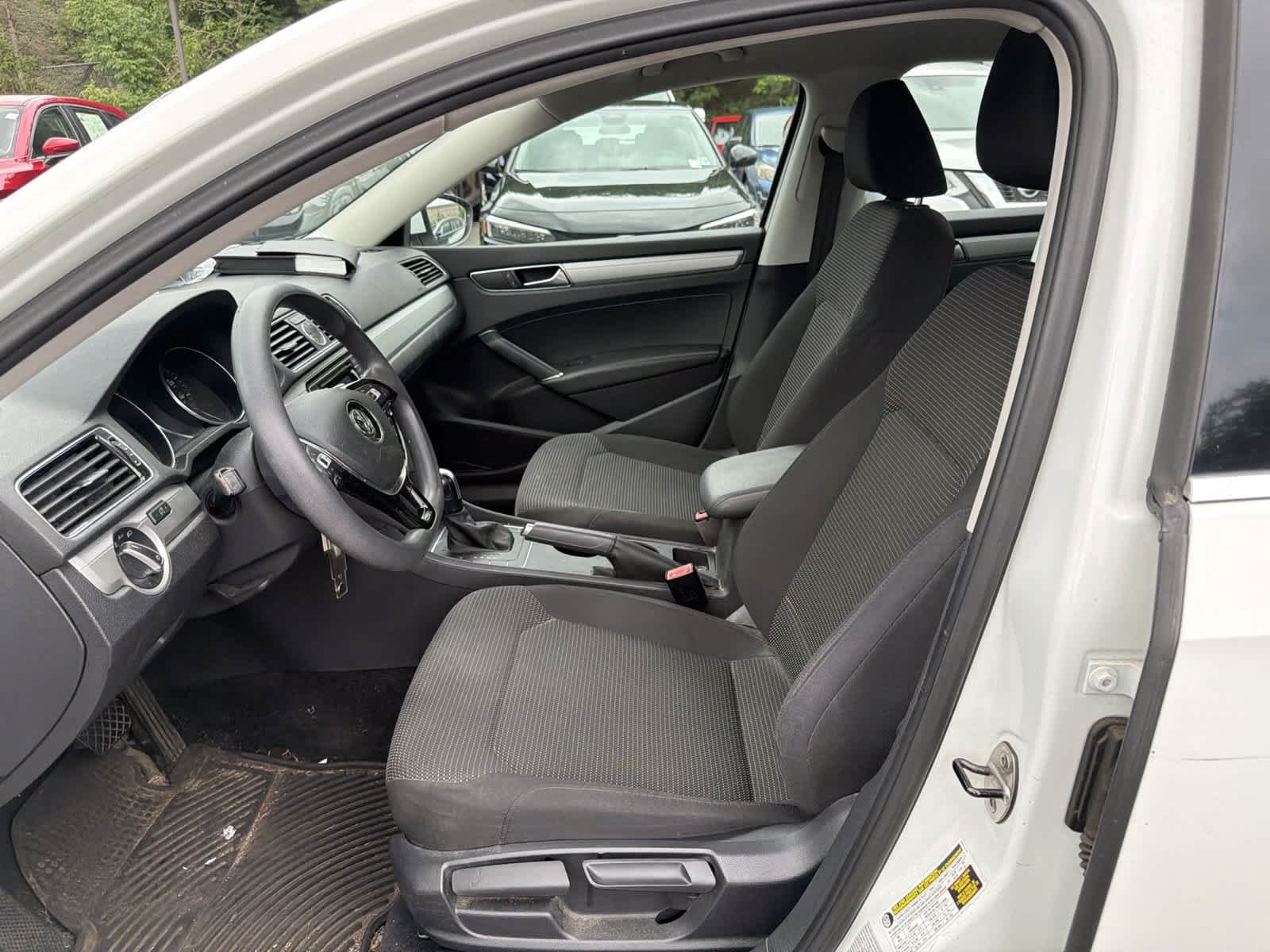 Used 2016 White Volkswagen 1.8T S image 12