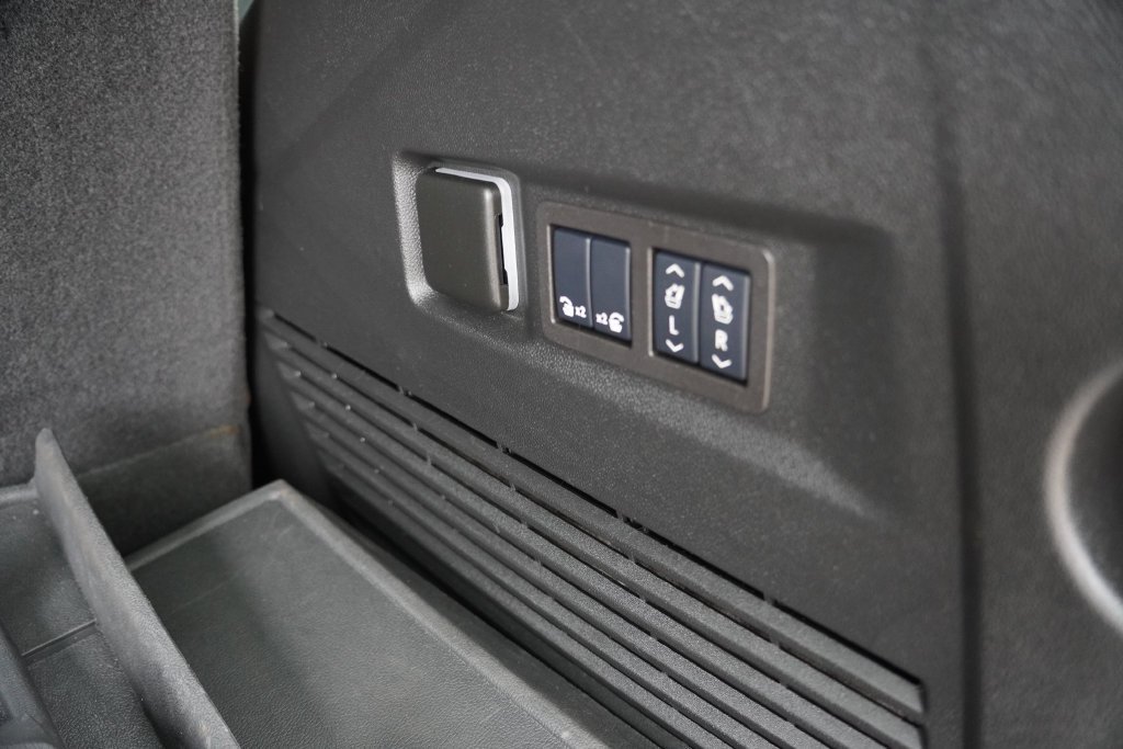 2025 Chevrolet Tahoe High Country - Photo 27