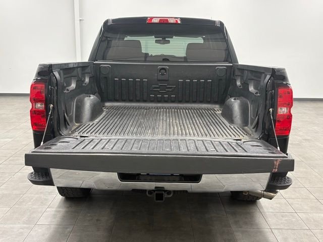 Used 2016 Black Chevrolet LT image 7