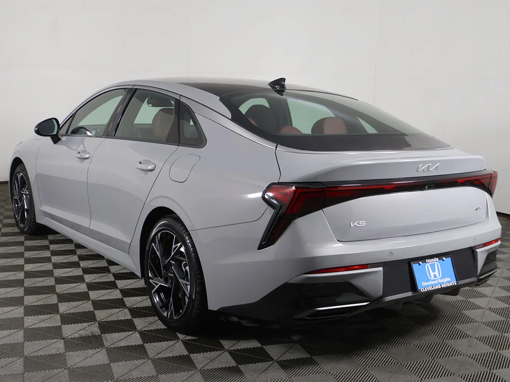 Used 2025 Gray Kia GT-Line image 10