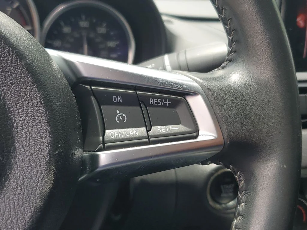 Used 2021 Gray Mazda Club image 24