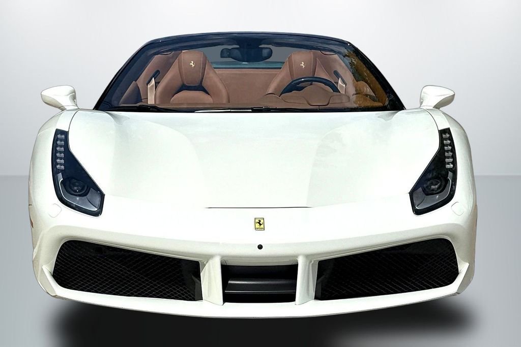 Used 2018  Ferrari  image 2