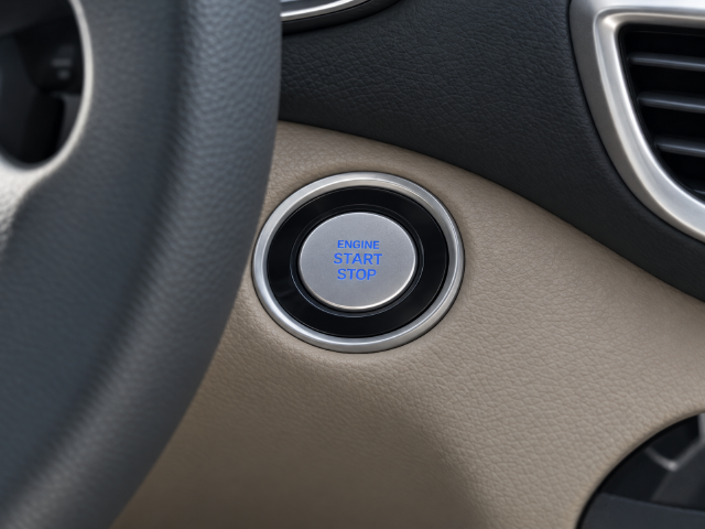 Used 2020 White Hyundai Value image 12