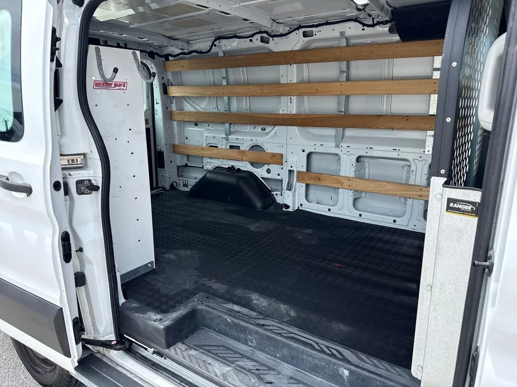 Used 2019 White Ford Base image 23