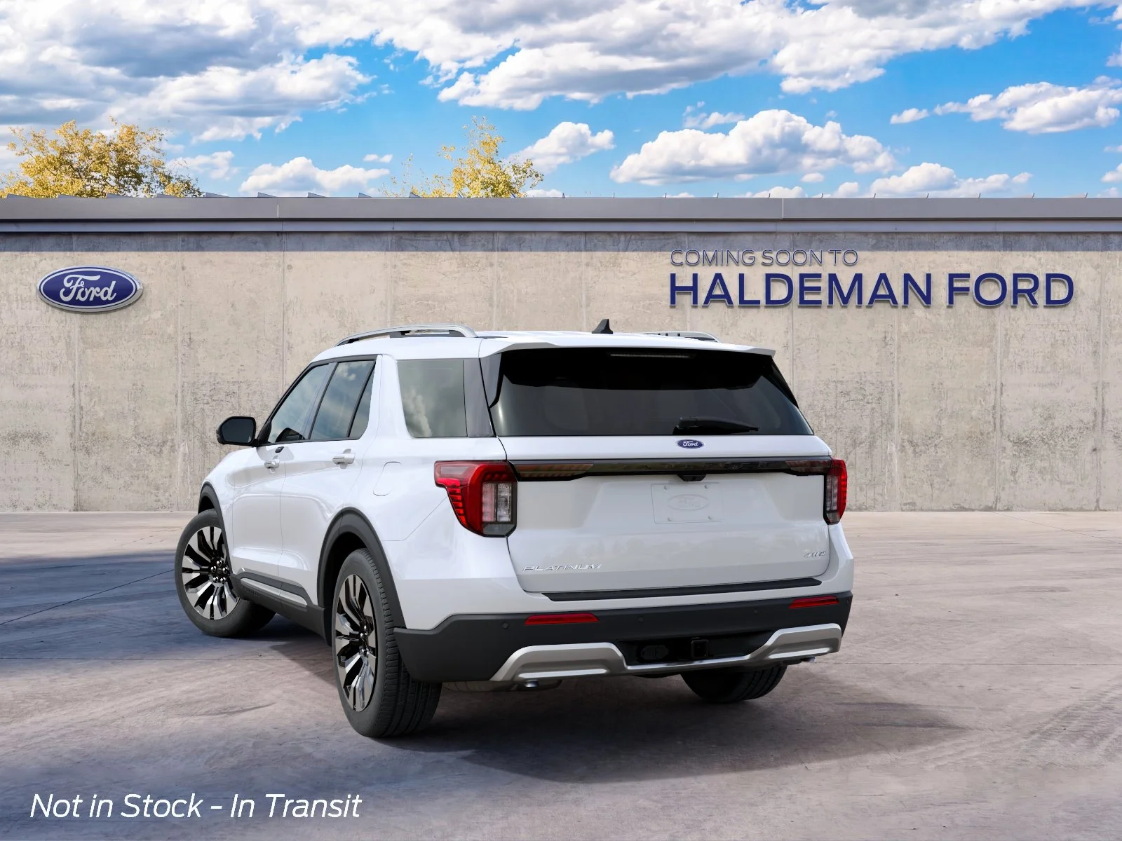 New 2027 Star White Metallic Tri-Coat Ford Platinum™ image 8