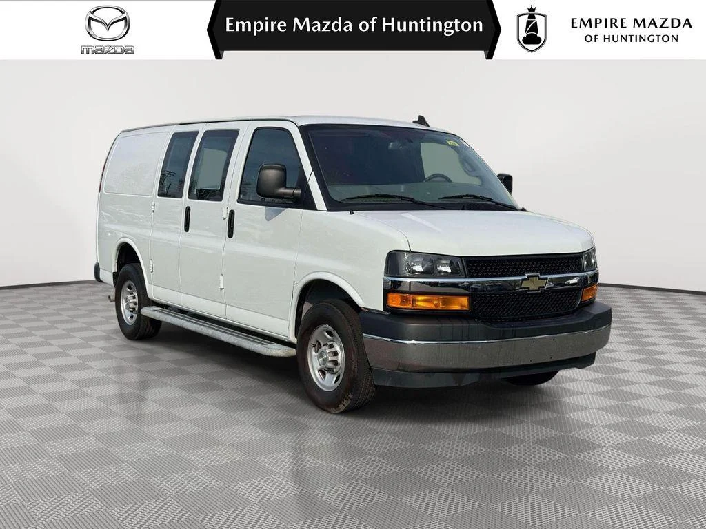 2023 Chevrolet Express Cargo