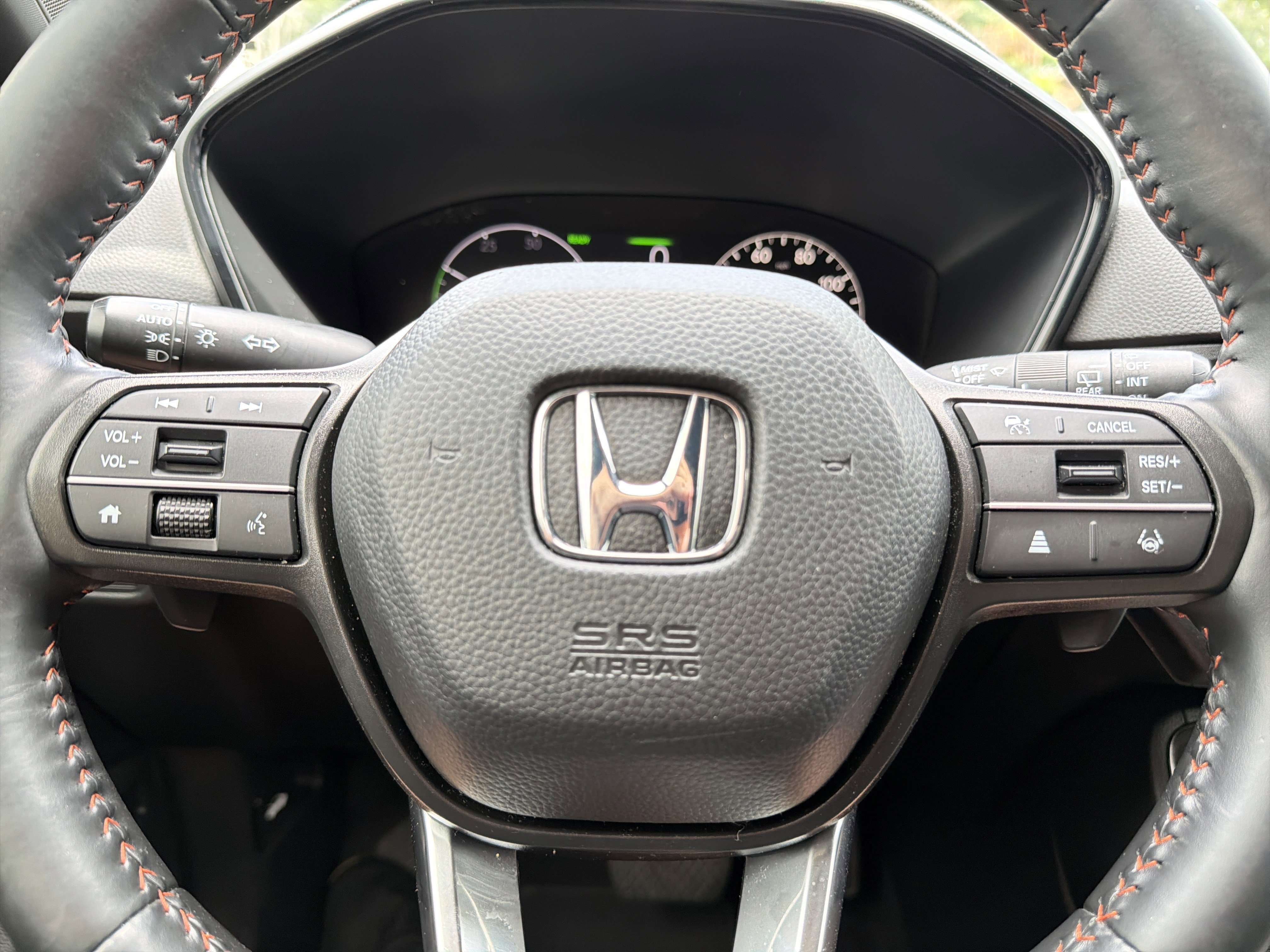 Used 2024 Platinum White Pearl Honda Sport-L image 10