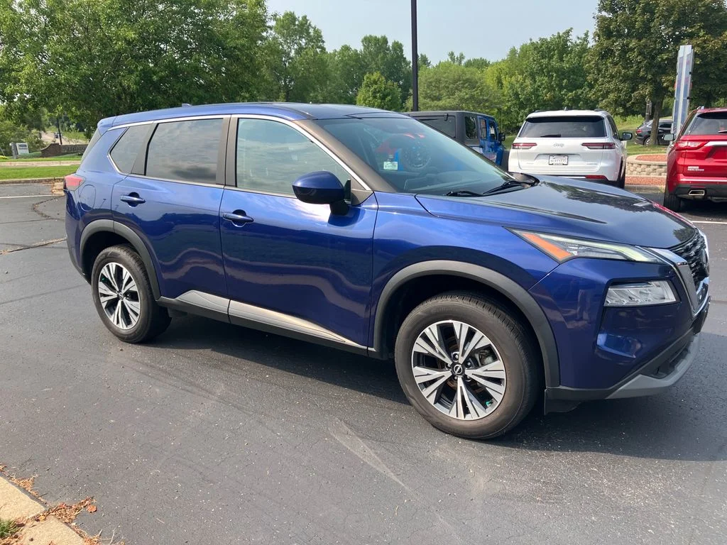 2023 Nissan Rogue SV - Photo 8