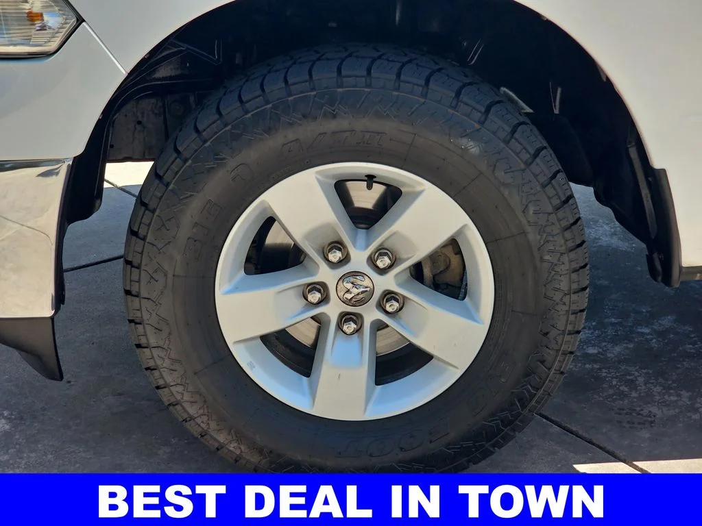 Used 2022 White Ram SLT image 34