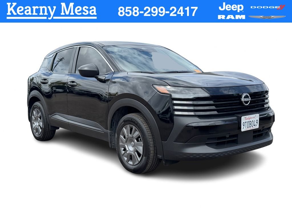 2025 Nissan Kicks 2.0 S AWD's photo