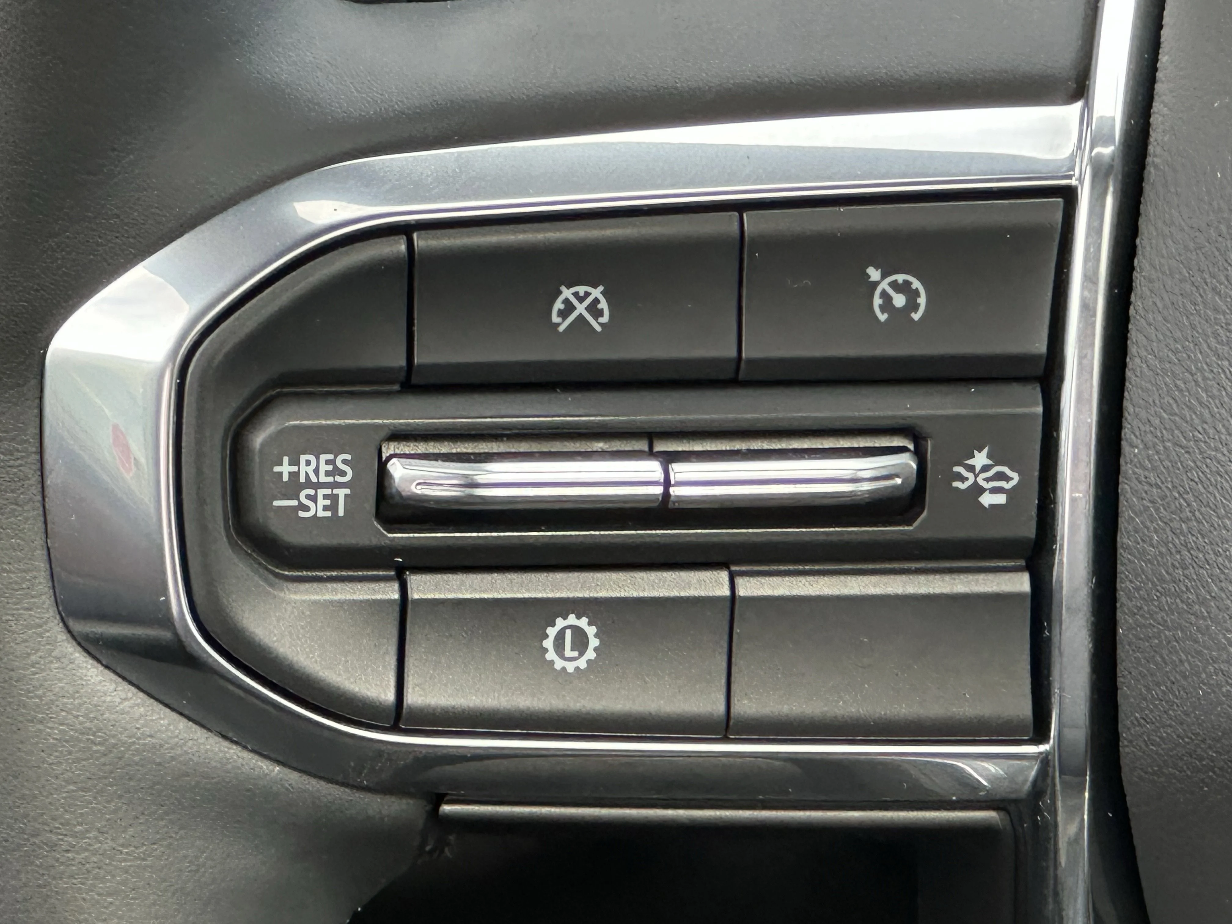 Certified Used 2025 Black GMC Denali image 12