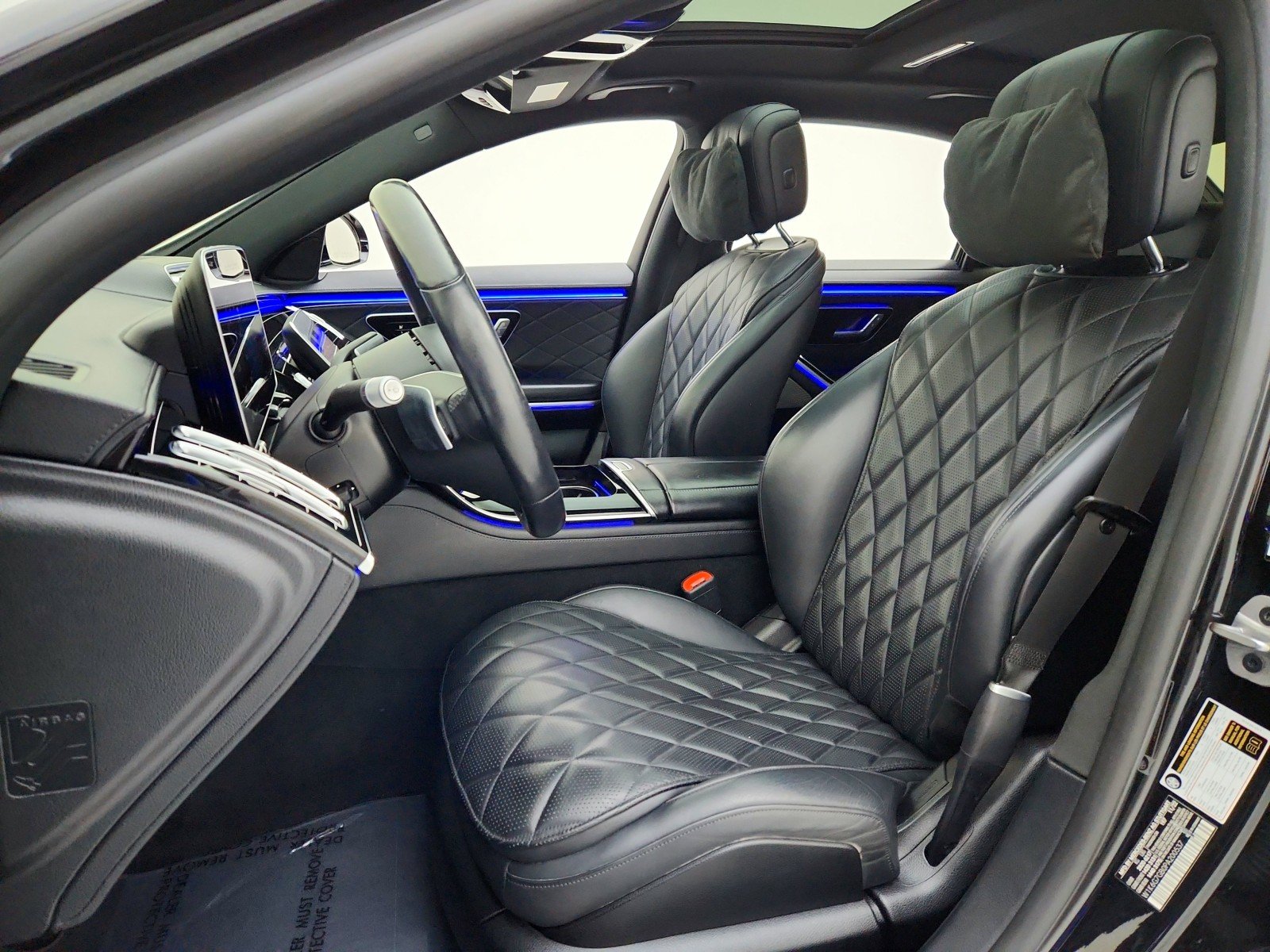 Certified Used 2023 Obsidian Black Mercedes-Benz S 580 image 17