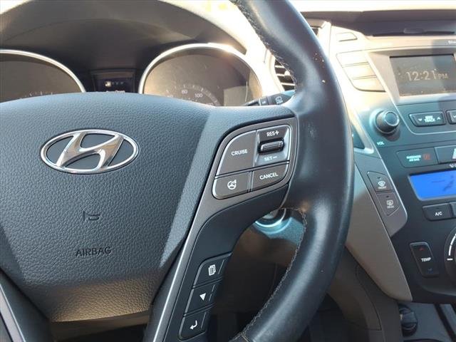 Used 2014 Moonstone Silver Hyundai 2.4L Premium image 21