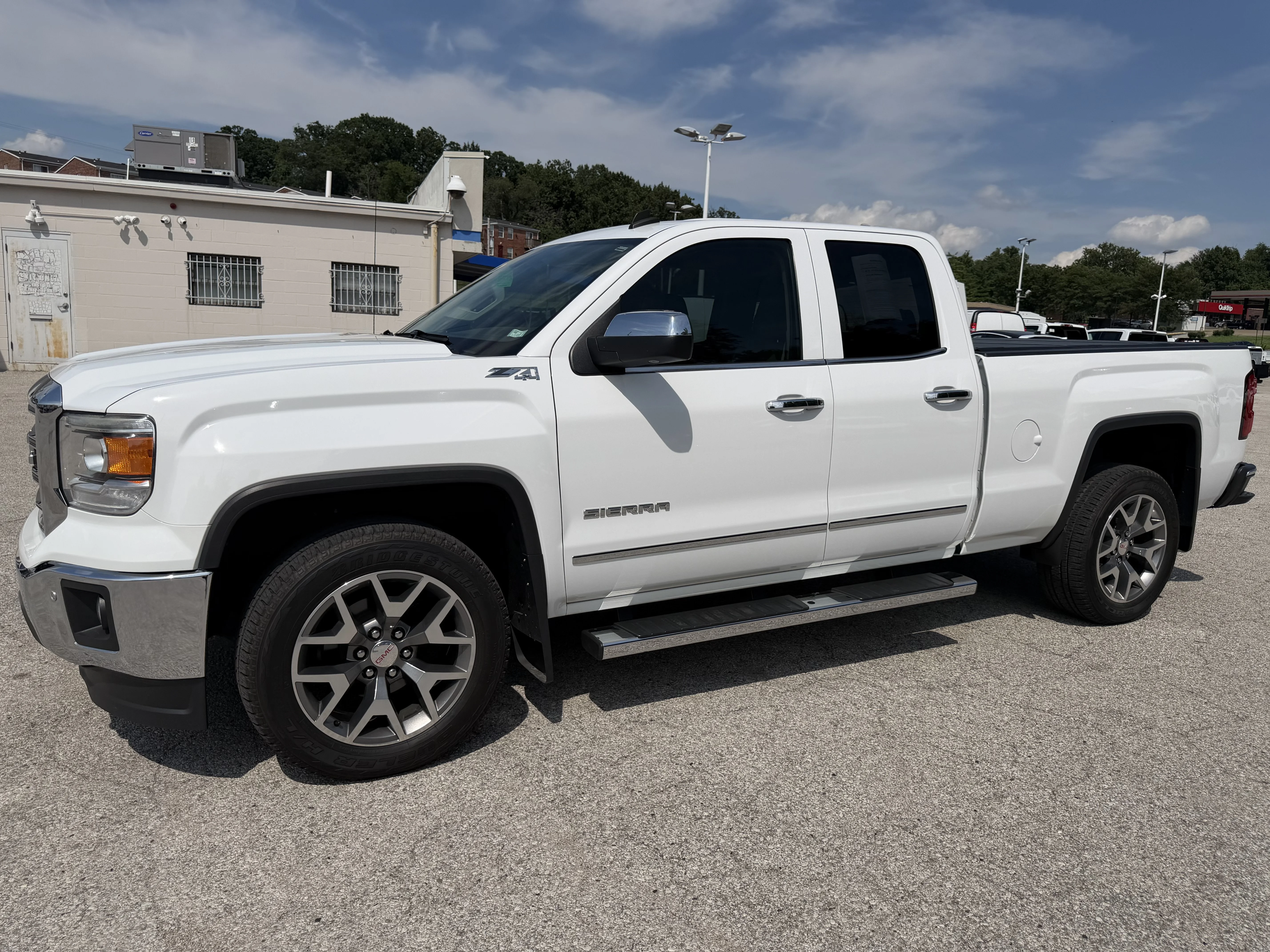 Used 2014 Summit White GMC SLT image 3