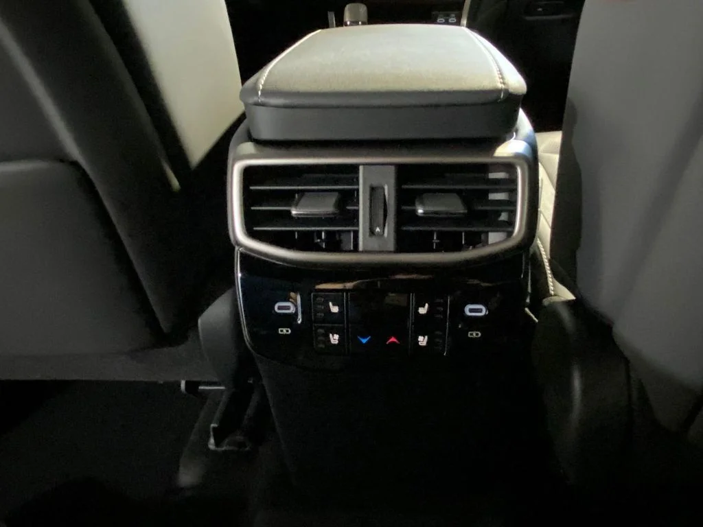 New 2026  Lexus 450h+ Luxury image 27