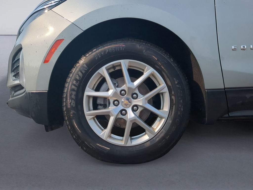Used 2024 Gray Chevrolet LT image 11