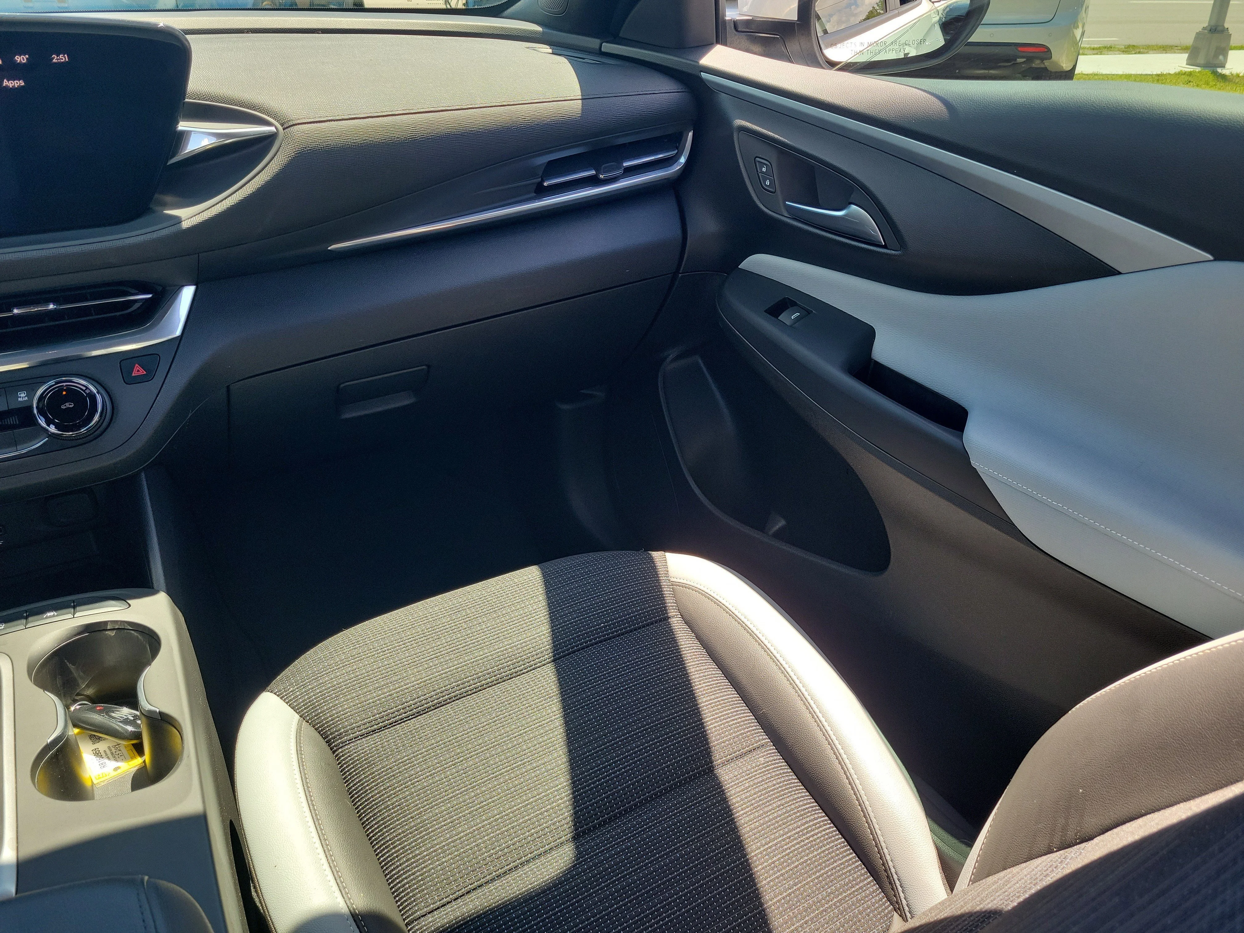 Used 2024 Summit White Buick Preferred image 18