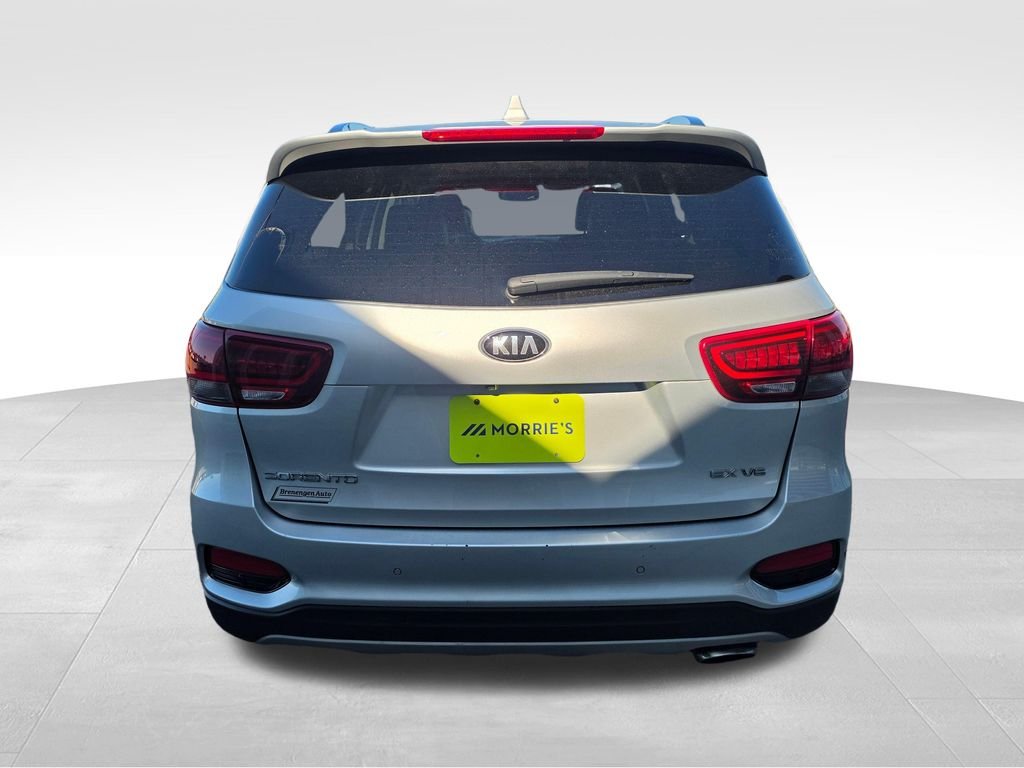 Used 2019 Silver Kia EX image 7