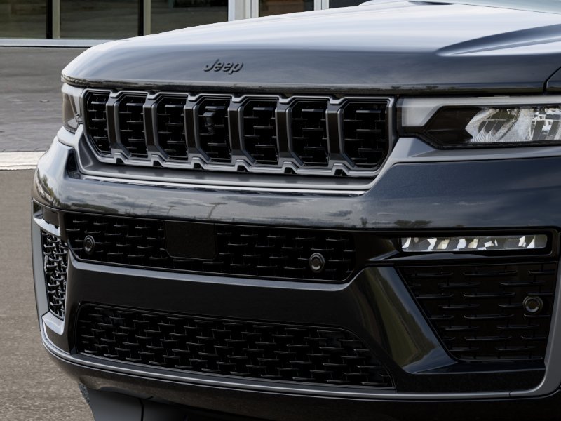 New 2026 Diamond Black Crystal Pearl-Coat Exterior Paint Jeep Summit image 45