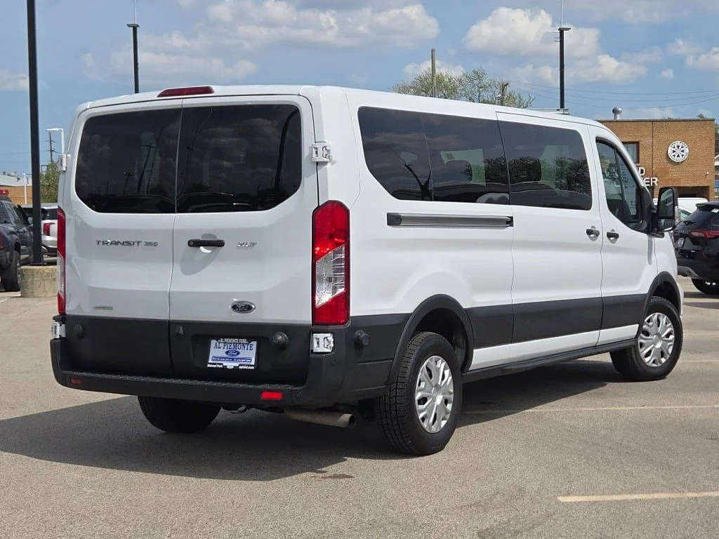 Certified Used 2024 Oxford White Ford XLT image 12
