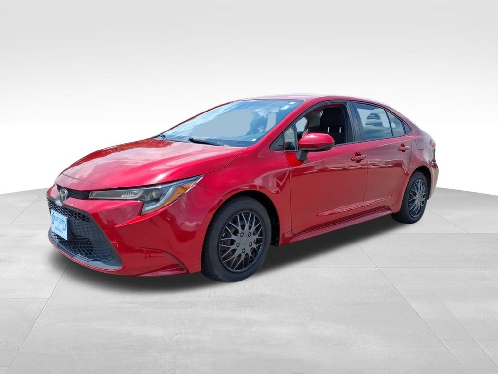 Used 2020 Barcelona Red Metallic Toyota LE image 27