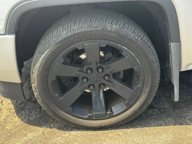 Certified Used 2018 Silver GMC Denali image 10