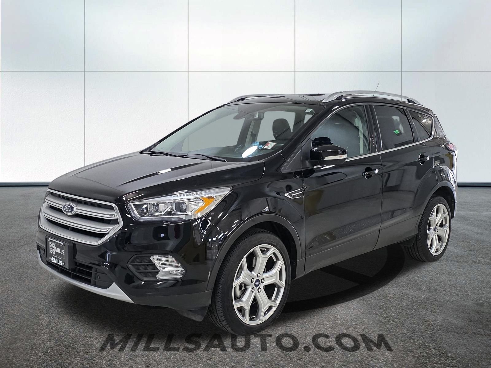 Used 2018 Ford Escape Titanium with VIN 1FMCU9J92JUB73706 for sale in Willmar, Minnesota