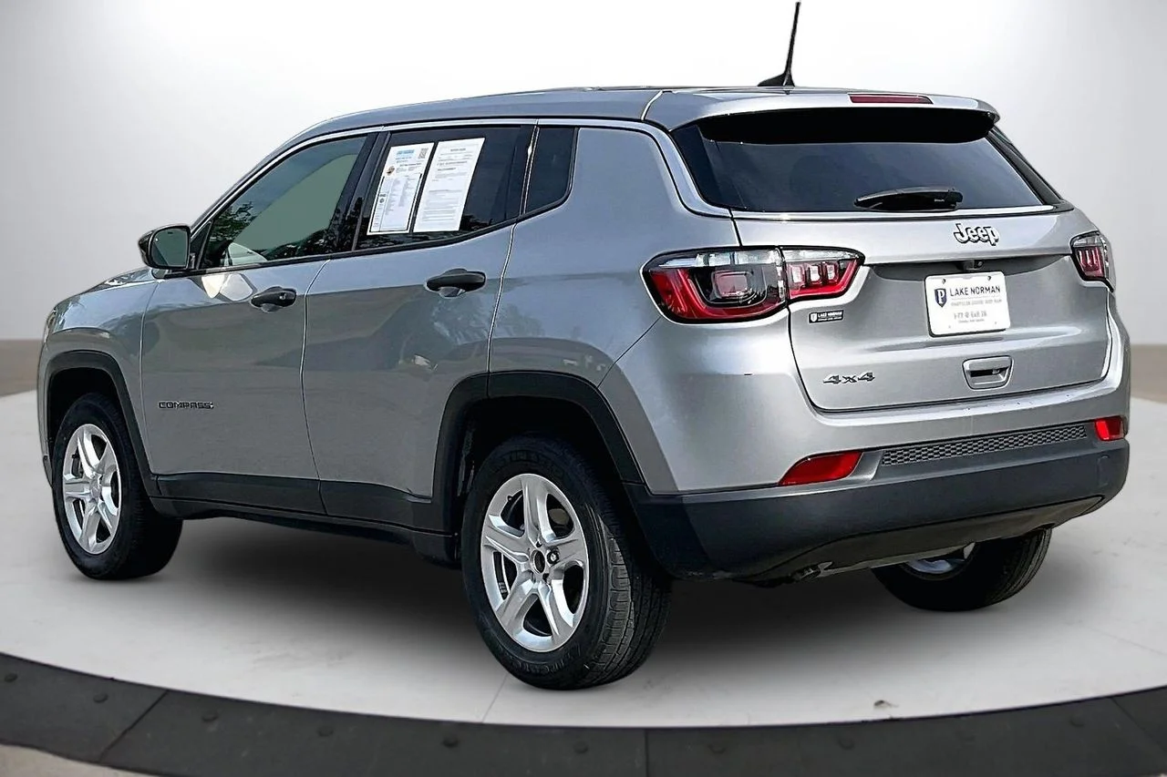 Used 2023 Silver Jeep Sport image 7