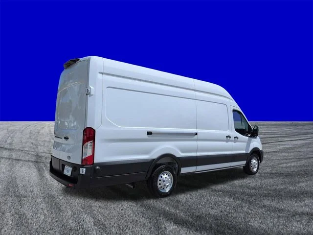 New 2026 Oxford White Ford Cargo Van image 4