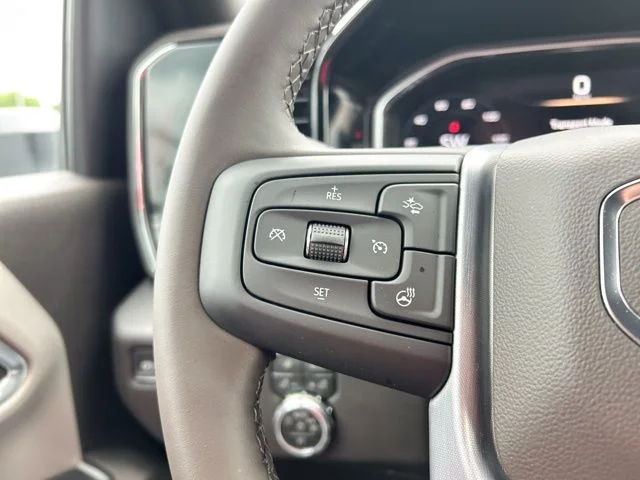 New 2026 Summit White GMC SLT image 33
