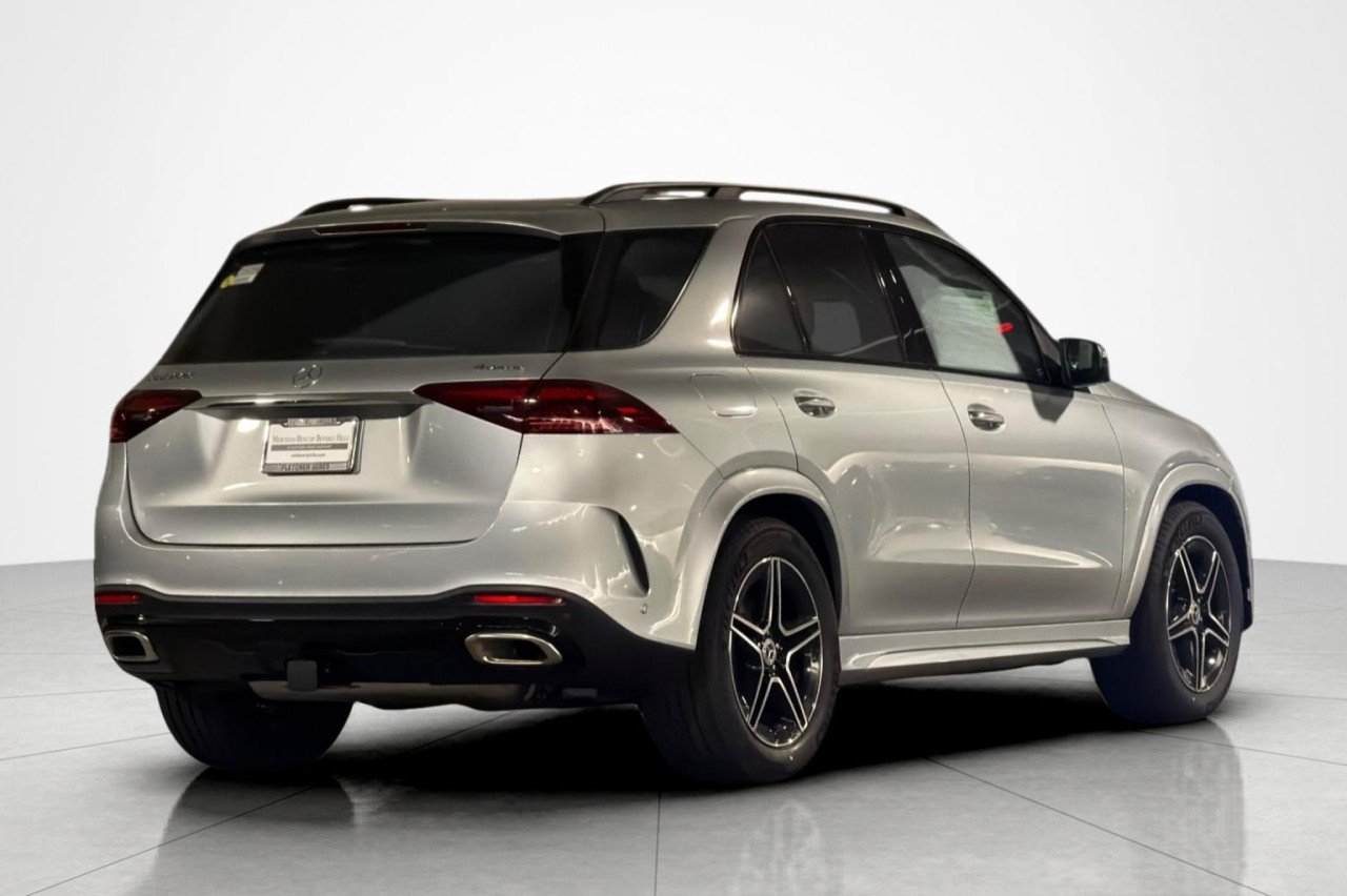 New 2026 Cirrus Silver Metallic Mercedes-Benz GLE 580 4MATIC® SUV image 5