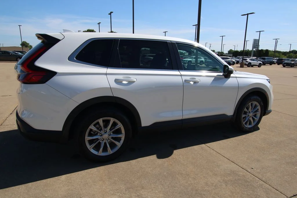 Used 2025  Honda EX image 5