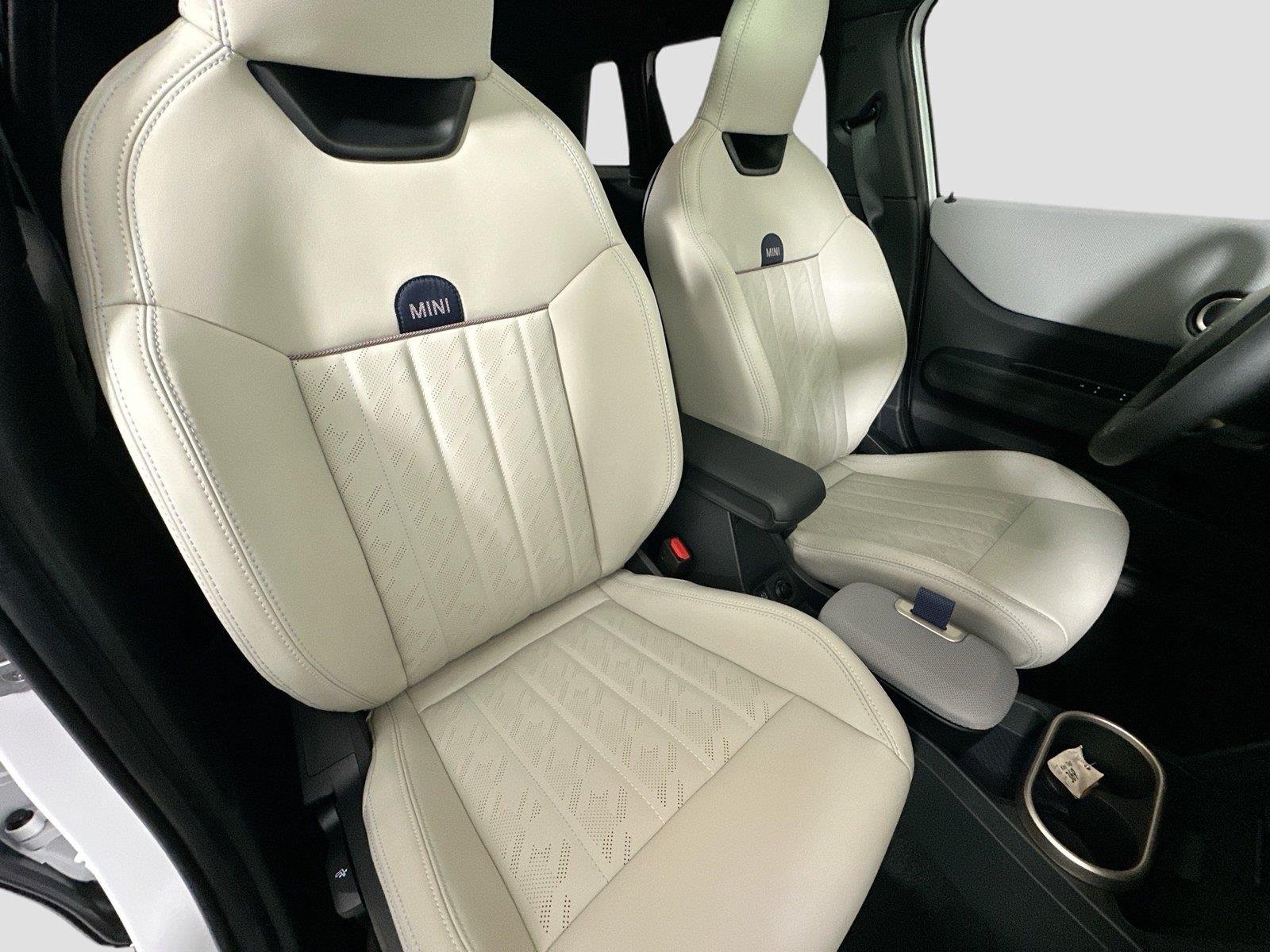 2026 MINI Hardtop 4 Door S - Photo 27