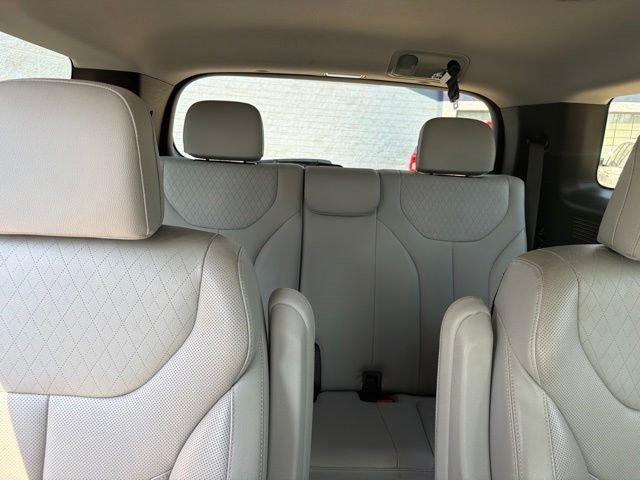 Used 2020 Sierra Burgundy Hyundai SEL image 30