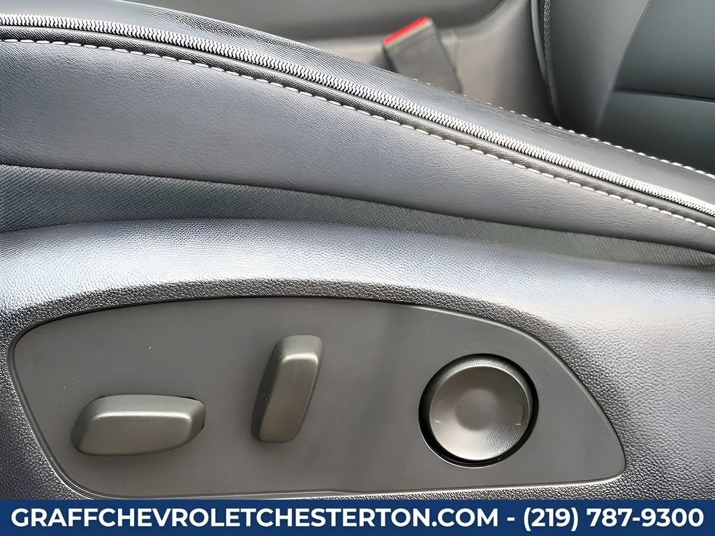 2026 Chevrolet Silverado EV LT - Photo 21