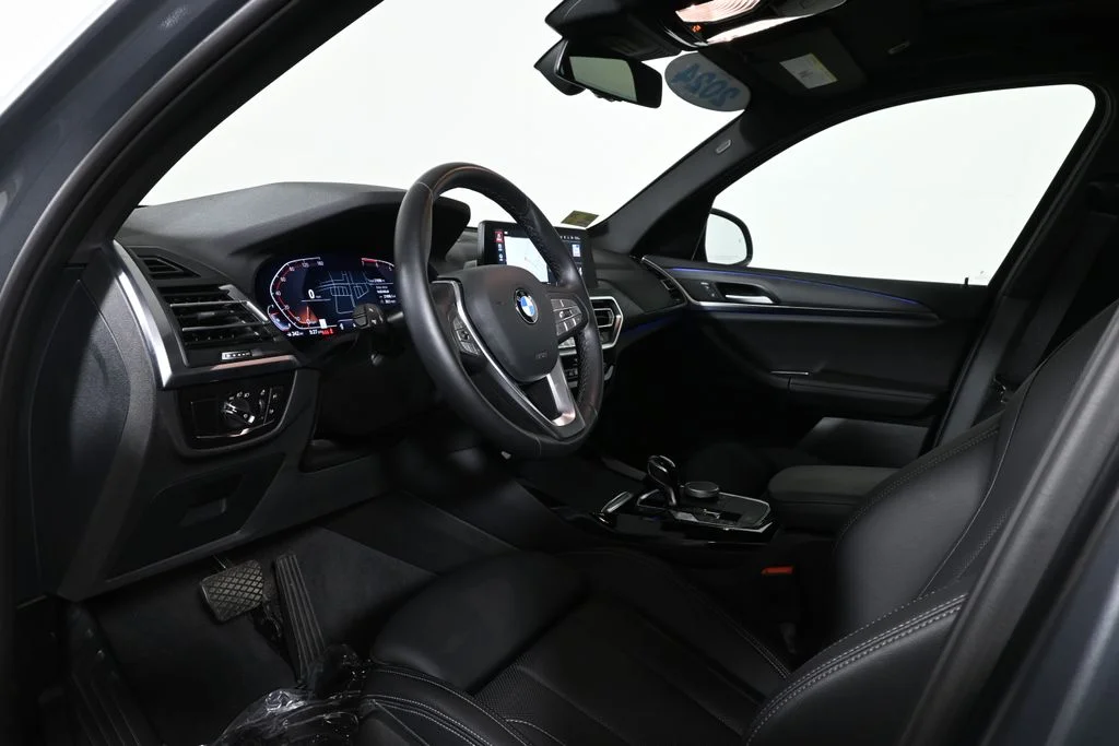 Certified Used 2024 Gray BMW xDrive30i image 15