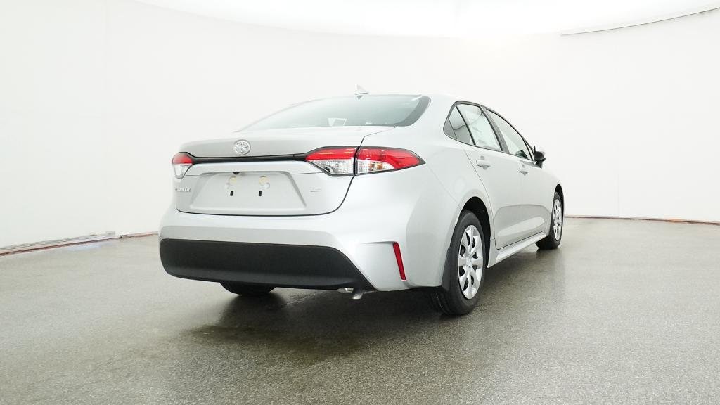 New 2026 Classic Silver Metallic Toyota LE image 21