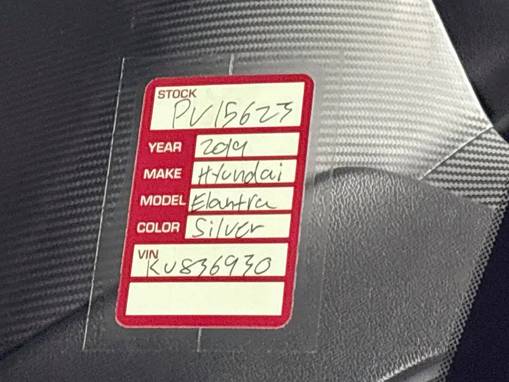 Used 2019 Silver Hyundai SE image 24