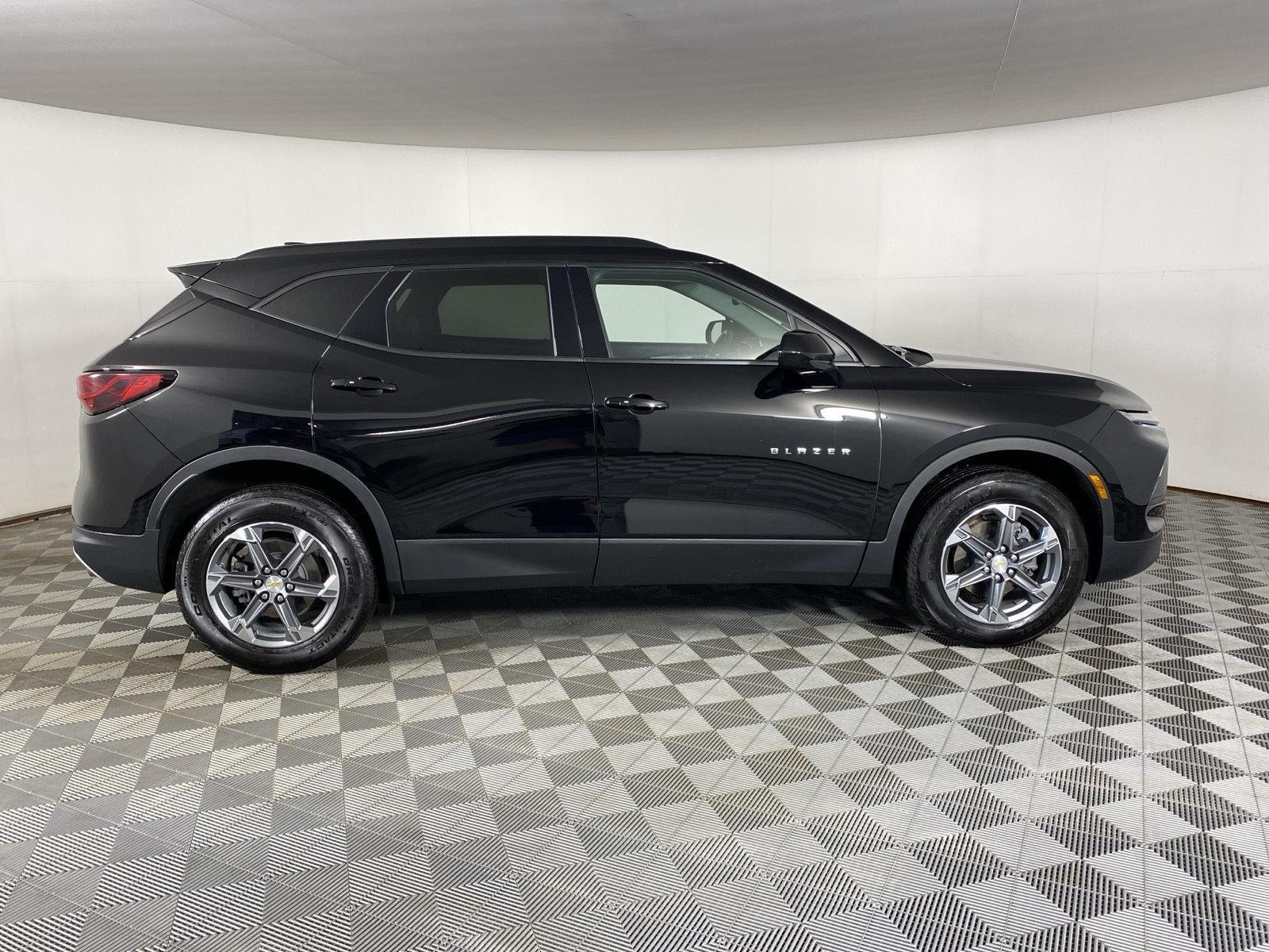 Used 2024 Black Chevrolet LT image 8