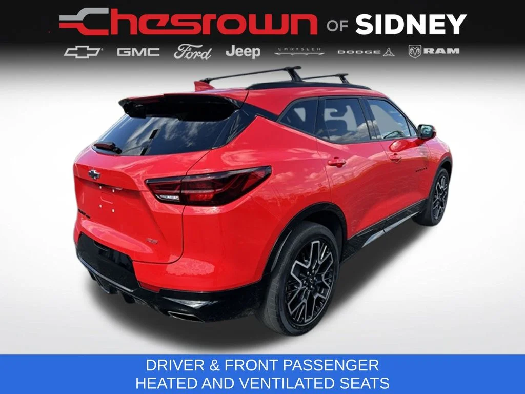 Used 2023 Red Chevrolet RS image 5