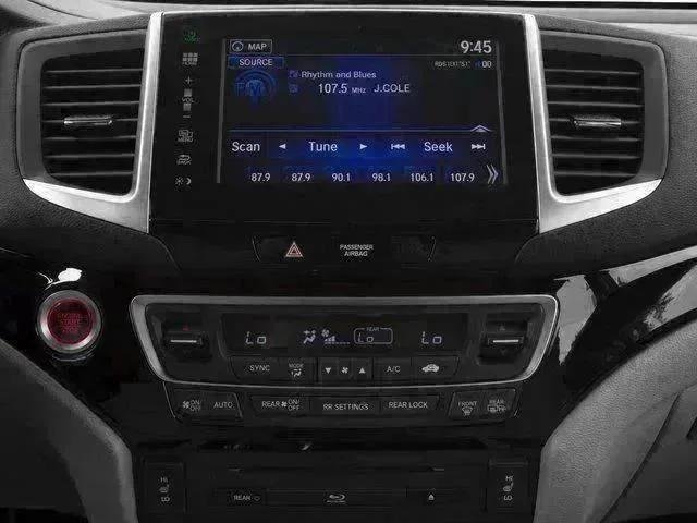 Used 2016 Gray Honda Touring image 9