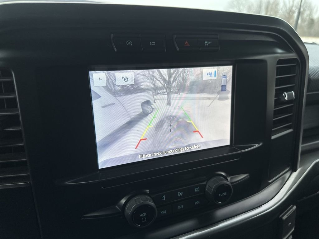 Used 2023 White Ford XL image 17