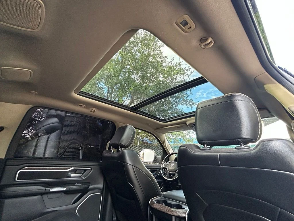Used 2019 Black Ram Laramie image 38