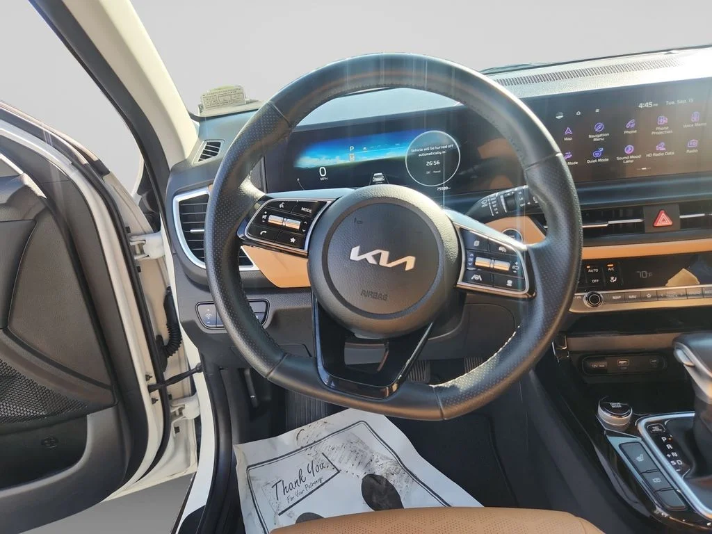 Used 2024 White Kia SX image 13