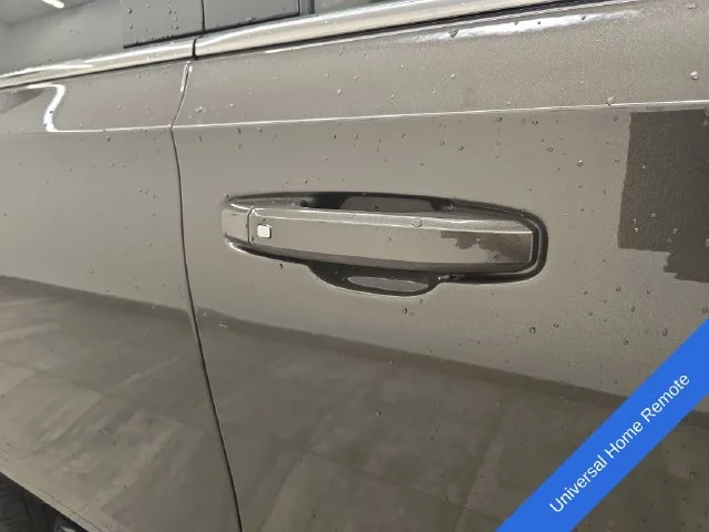 Used 2021 Graywood Metallic Chevrolet LT image 9