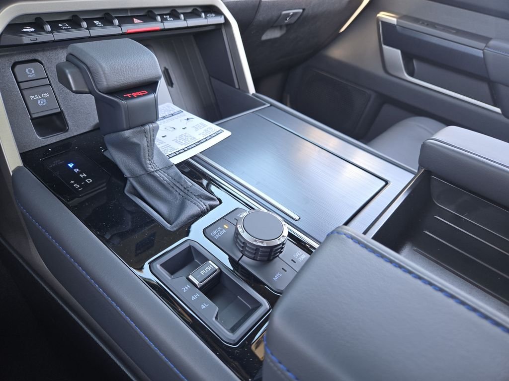 2026 Toyota Tundra Platinum - Photo 17