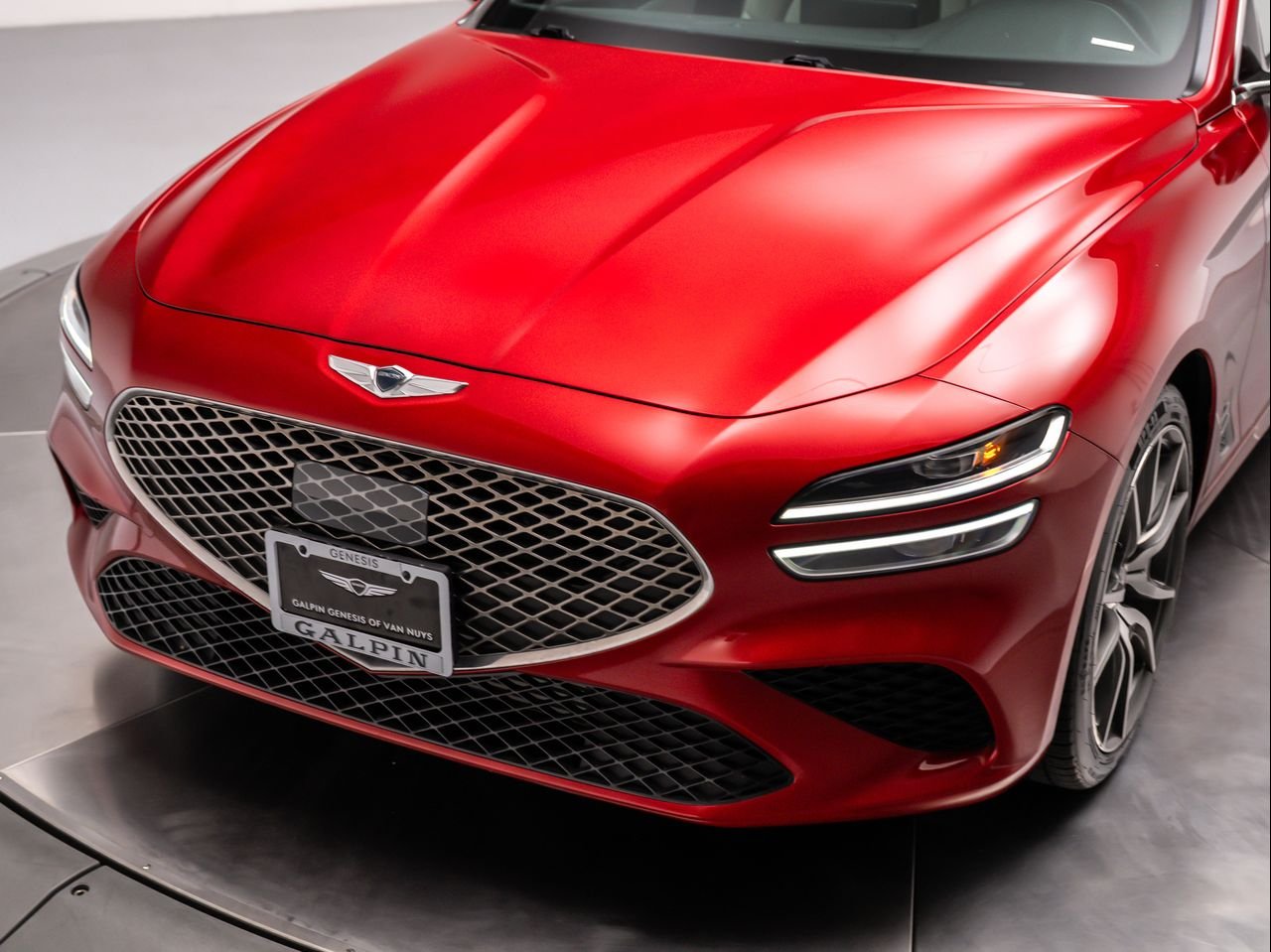 Used 2023 Havana Red Genesis 2.0T RWD image 9