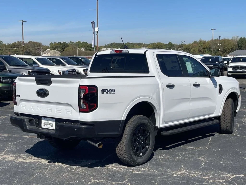 New 2025 White Ford XLT image 3