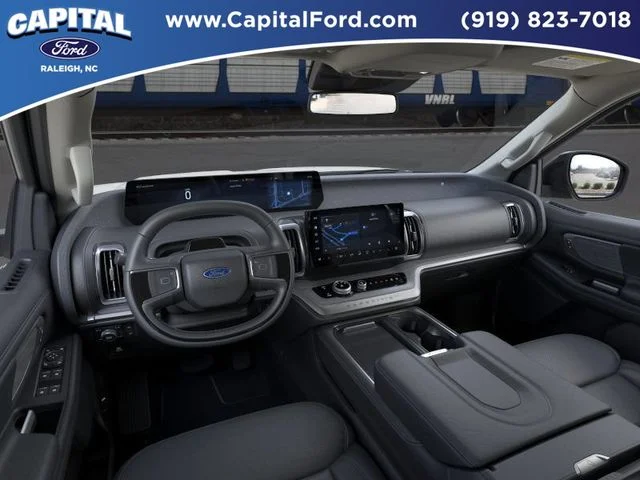 Used 2025 White Ford Platinum image 9