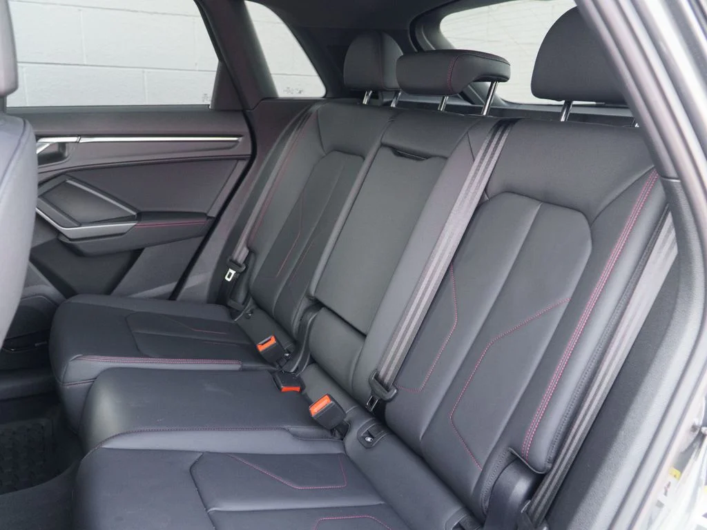 Used 2025 Gray Audi Premium Plus image 18